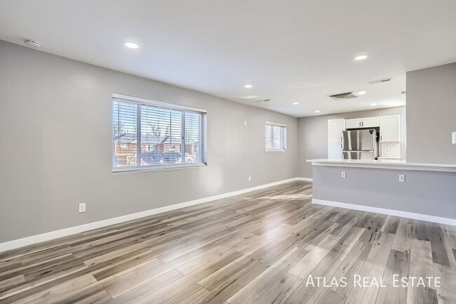 Photo - 1620 Phoenix Ct