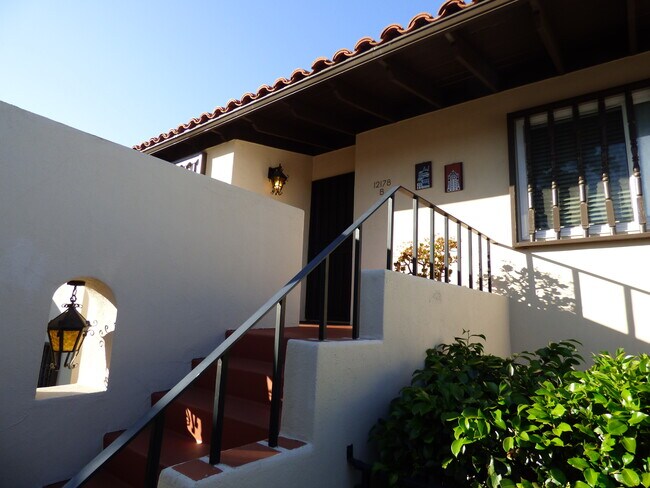 12178 Rancho Bernardo Rd Unit B