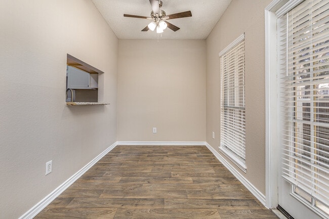 Photo - 3615 W Northgate Dr Unit 123