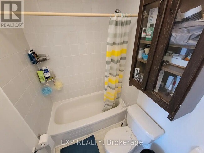 Photo - 223 Evelyn Ave