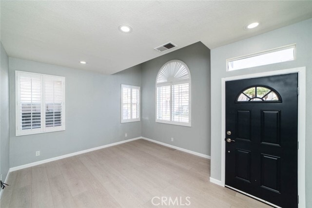 Photo - 17 Nopalitos Way