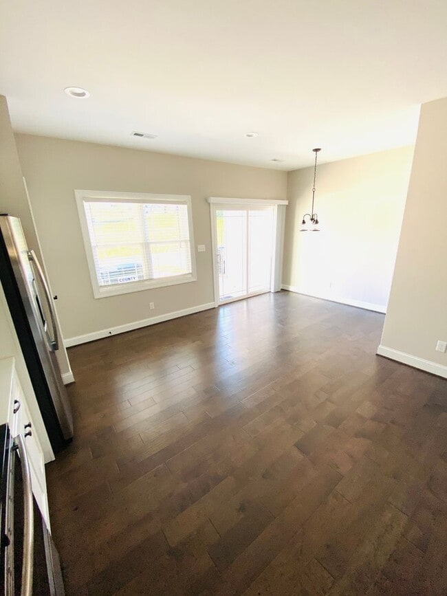 Photo - Great Location 3 Bedroom House