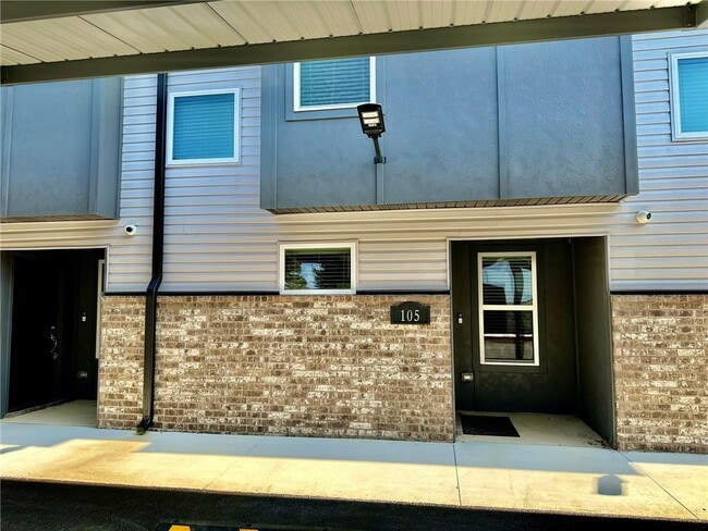 Building Photo - 911 N Rupple Rd Unit 106