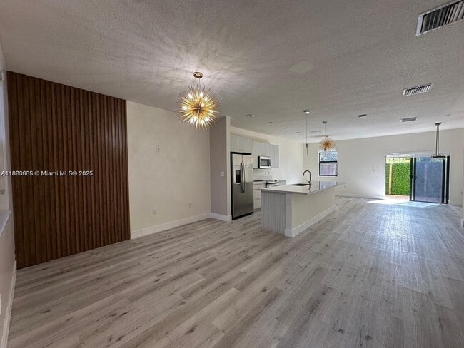 Photo - 10413 NW 82nd St Unit 9