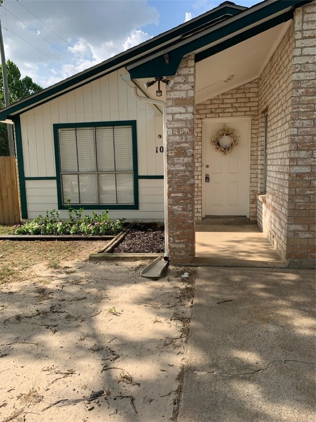 Building Photo - 1003 Misty Meadow Ct Rental