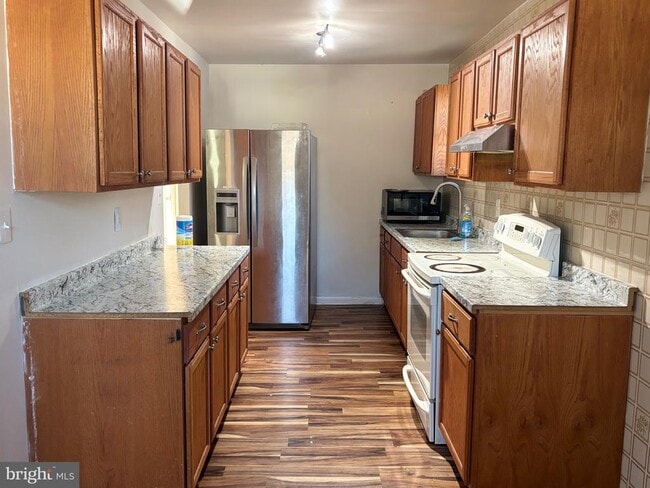 Photo - 1201 Abel Ave