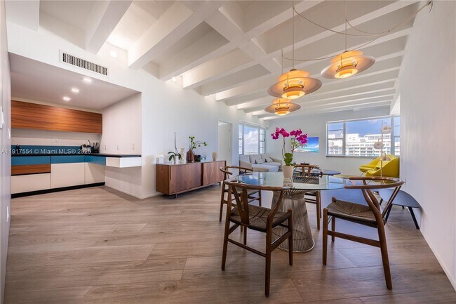 Photo - 5255 Collins Ave Unit 12F