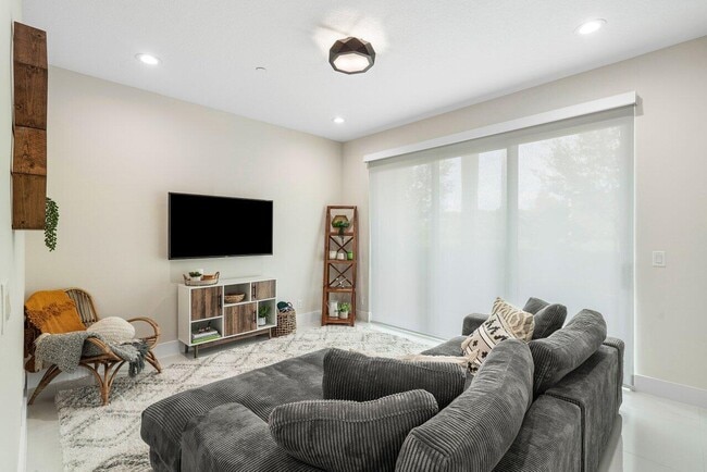 Photo - 12871 Alton Rd