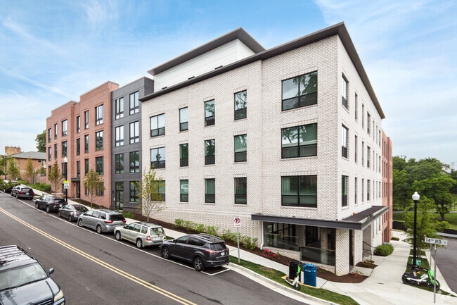 The Terraces at Arlington View East