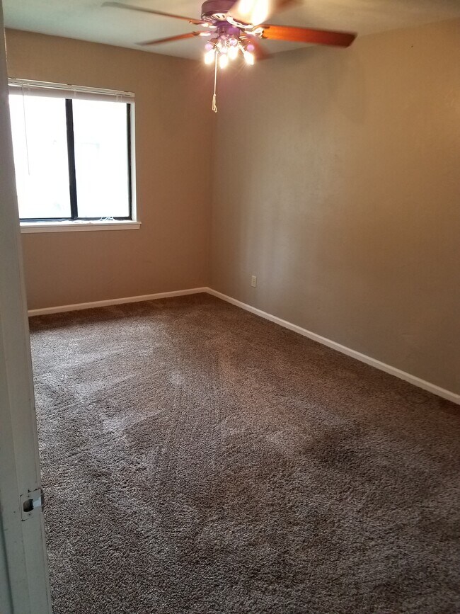 Photo - Willow Bend Way