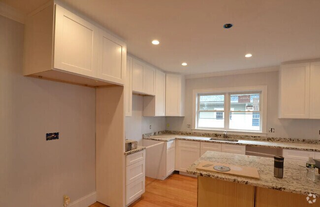 Building Photo - 26 Bothwell Rd Unit 1 Rental
