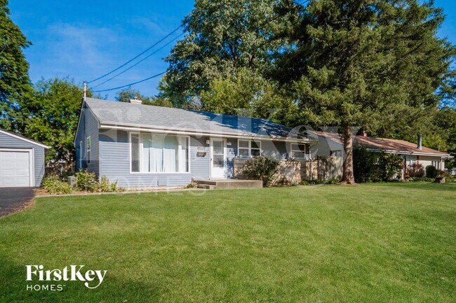 Photo - 16088 W Des Plaines Dr