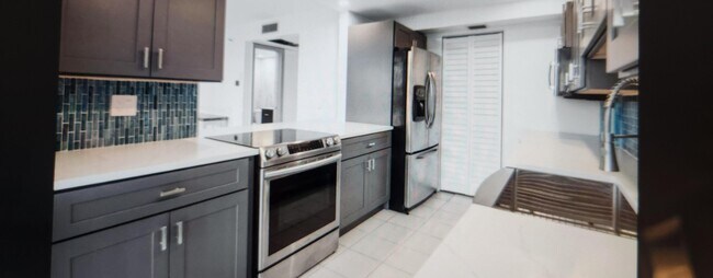 Photo - 859 Jeffery St Unit 509