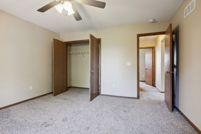 3 Bedroom, 2 Bath, two story all electric ... - 3 Bedroom, 2 Bath, two story all electric ...