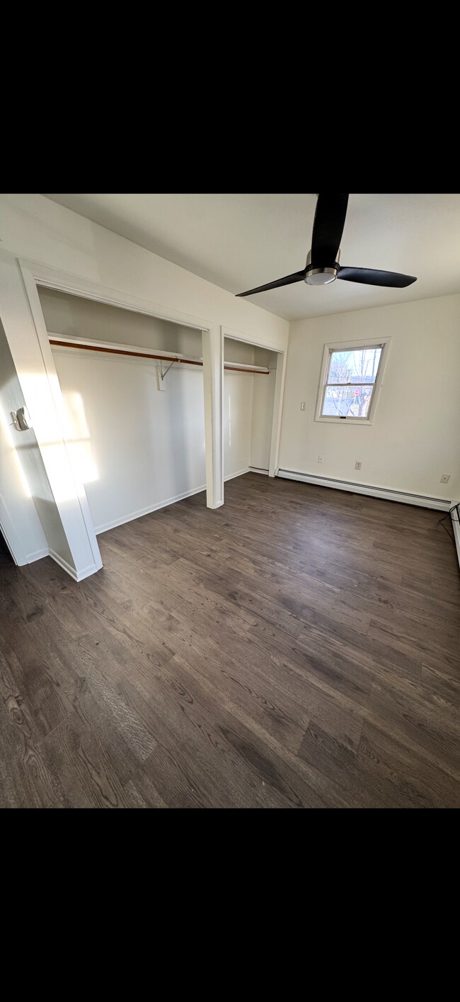 Photo - 477 Bodnick St