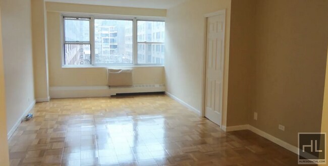 Photo - YORK AVENUE Unidad 11A