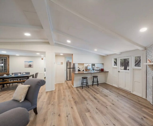 Photo - 1255 Songbird Dr