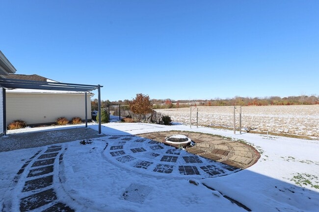 Photo - Room Share Rental: Spacious 2 Bedroom / 2 ...