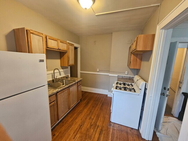 Photo - 2 Regent St Unit #3