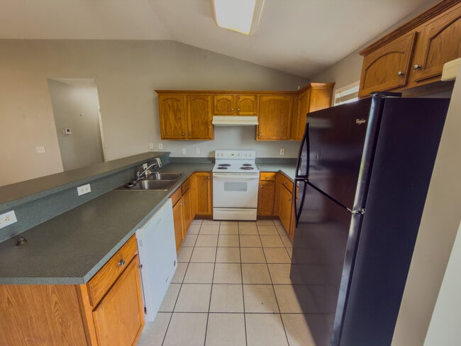 Photo - 2548 Houston Cir