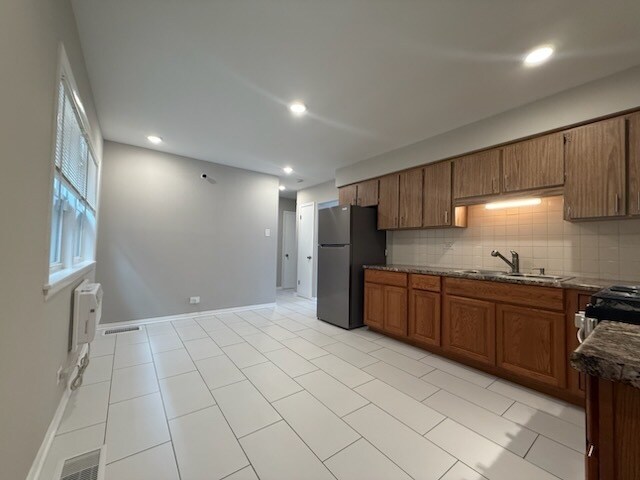 Photo - 5849 S Francisco Ave Unit 1D