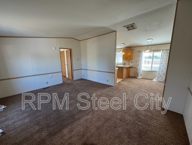Photo - 957 S Saki Dr
