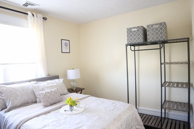 Photo - 310 Chestnut St