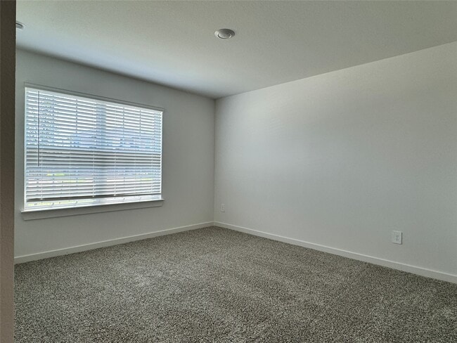 Photo - 30434 Canterbury Fields Dr