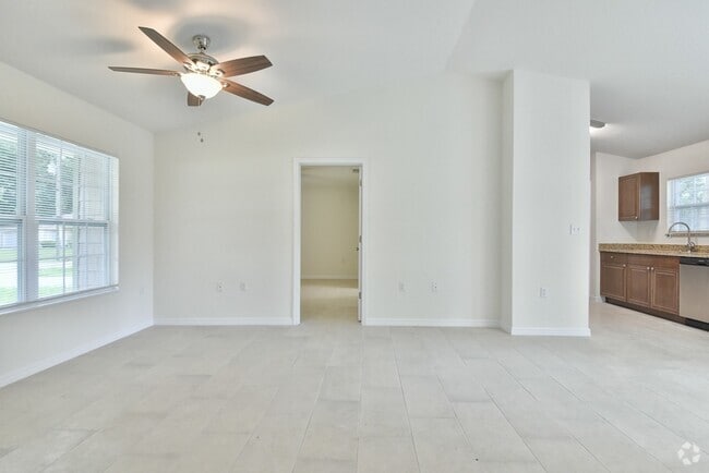 Building Photo - 6128 NW 47 Pl Rental