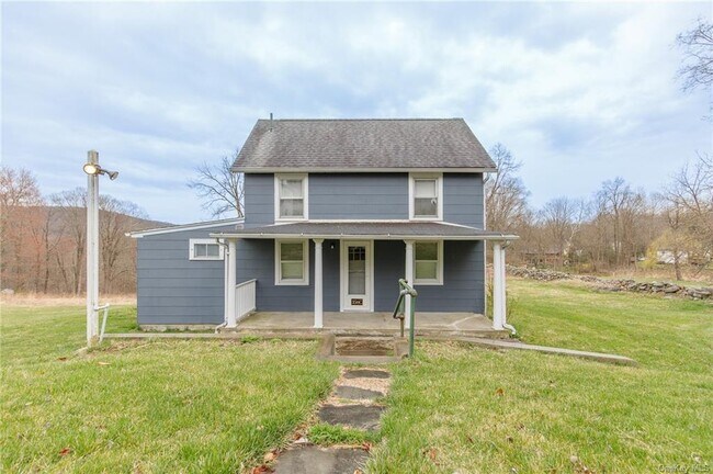 Photo - 356 Oscawana Lake Rd House