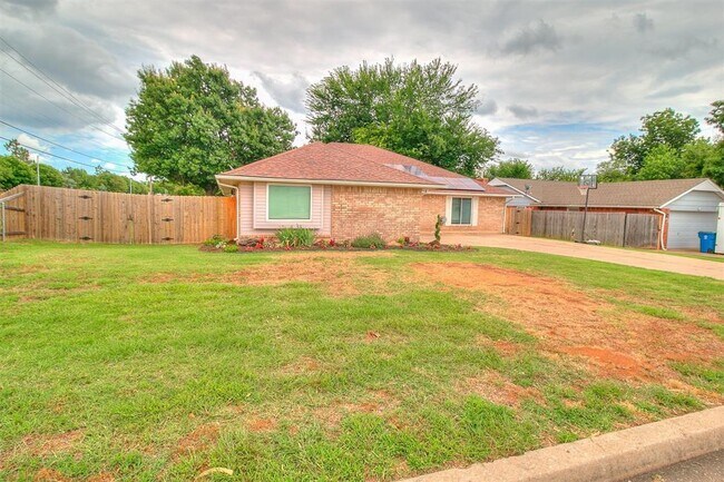 Photo - 100 3 Oaks Dr