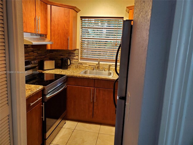 Photo - 1300 Moffett St Condo Unit 215