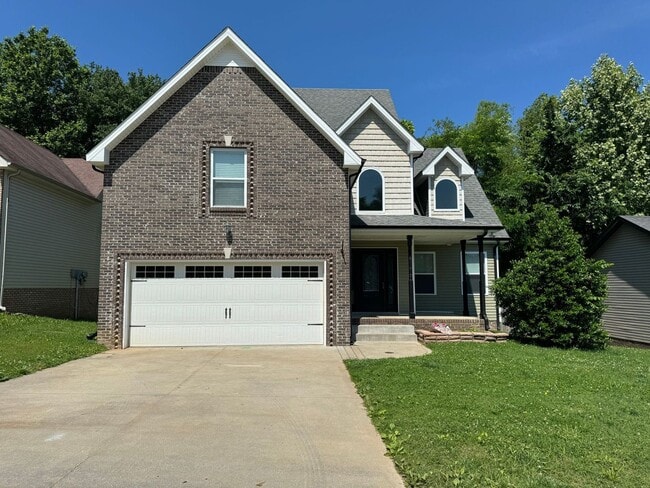 Building Photo - Large Open 4 Bedroom Home with Bonus! Tree Lined Backyard with Privacy Fence!