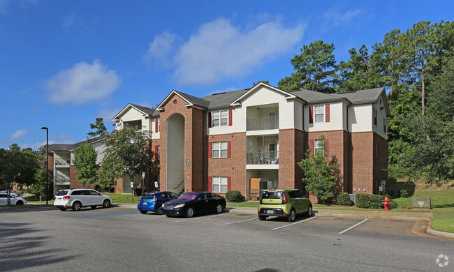 Arbors by the Bay Apartments