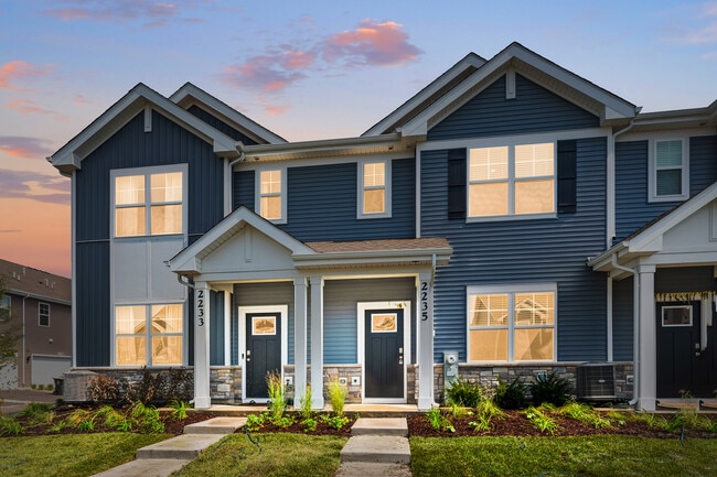 Building Photo - 2235 Barbera Dr