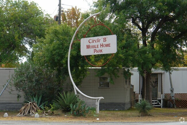 Photo - Circle B Mobile Home Park