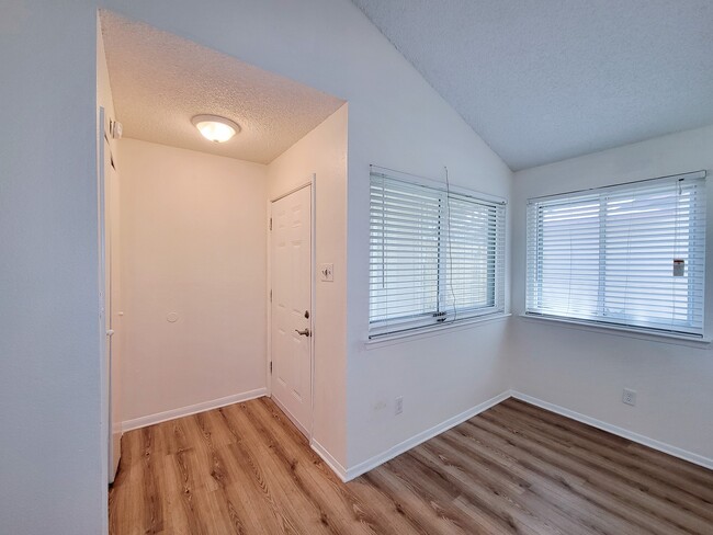 Photo - 17808 Northway Ct