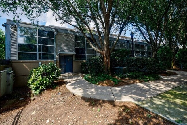 Photo - 400 Village Pkwy Unidad 110