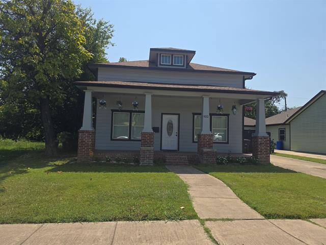 Building Photo - 922 E Dashwood St Rental