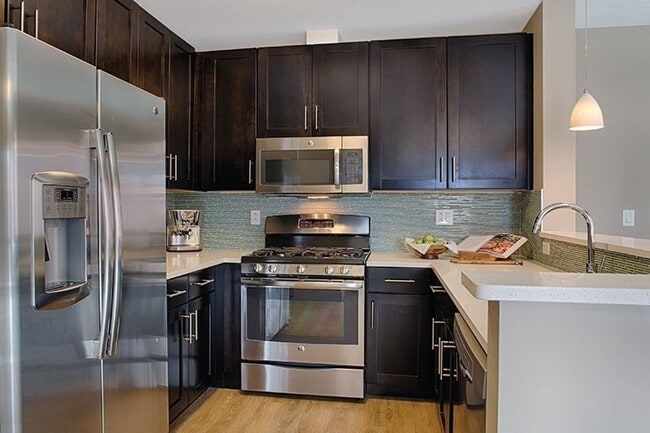 Photo - 33 Rogers St Unit 601
