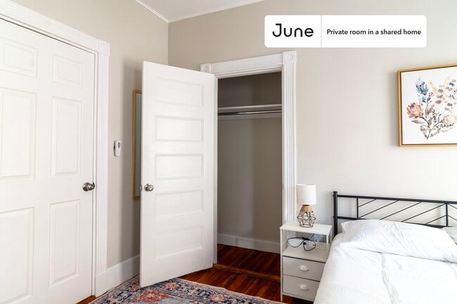 Photo - Room in Shared 5 bed/2 bath home Unit D