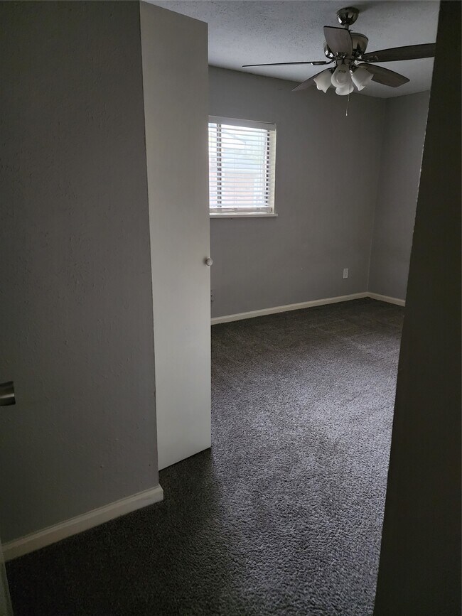 Photo - 17307 S Yorkglen Dr