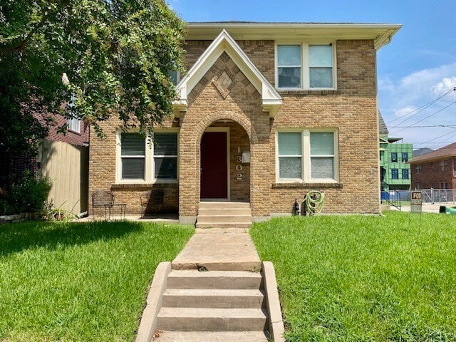 Building Photo - 1302 W Pierce St Rental