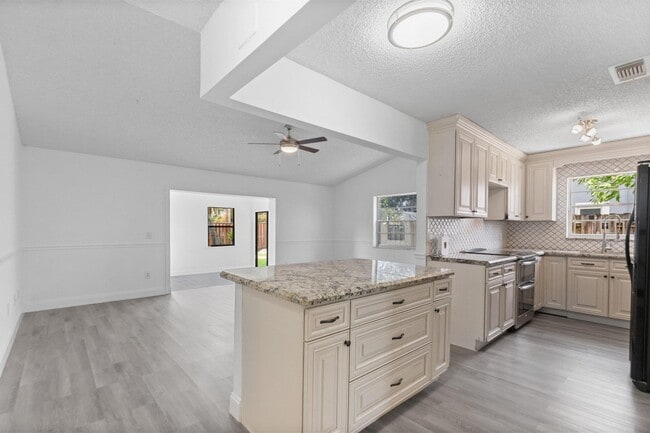 Photo - 23089 SW 55th Ave