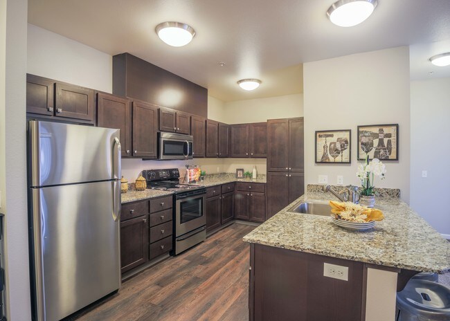 Photo - The Fairway Apartments