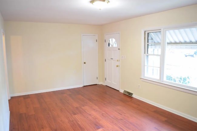 Photo - 505 Pocahontas St