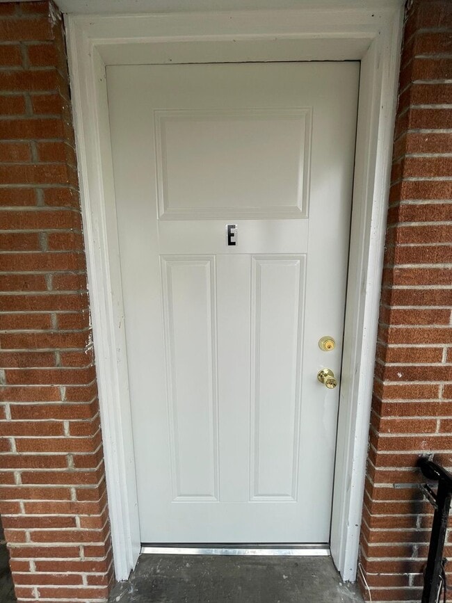 Photo - N Ellis Unit 333 N Ellis St -  E