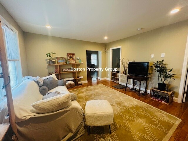 Building Photo - 7 Rice St Unit 1 Rental