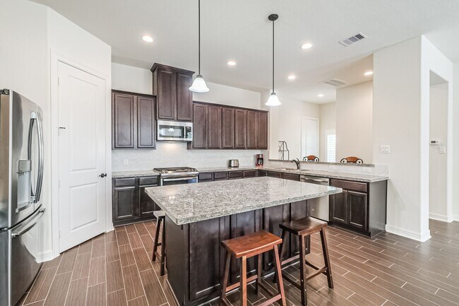 Photo - Furnished 3BR 3 Story Townhome