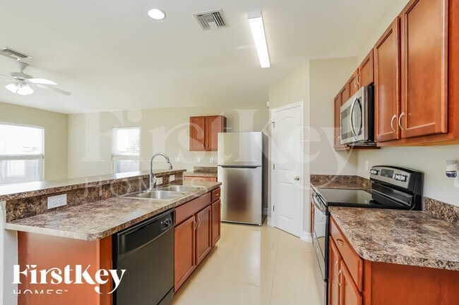 Photo - 601 NW 17th Ave